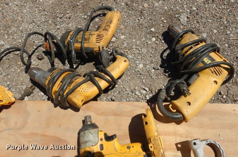 image for item LT9670 Tools