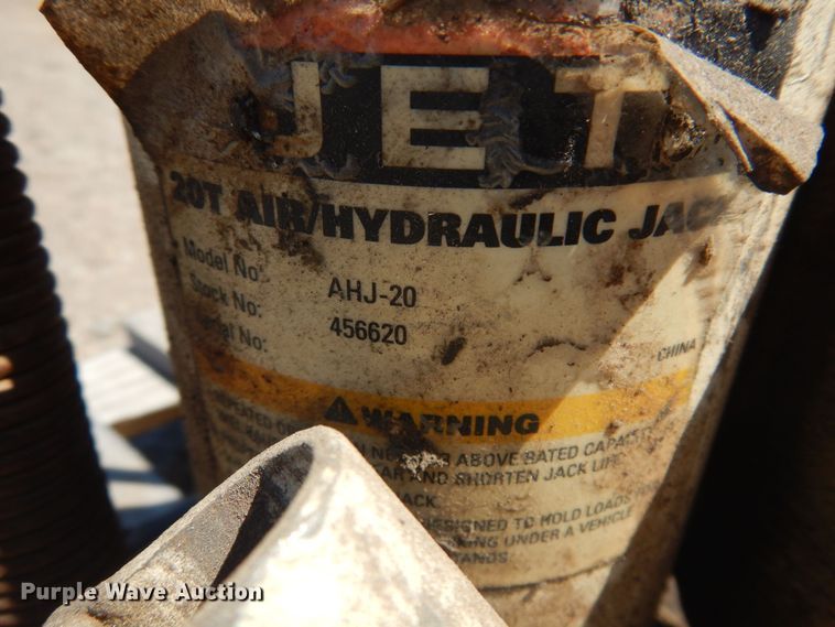 image for item LT9671 (7) jacks