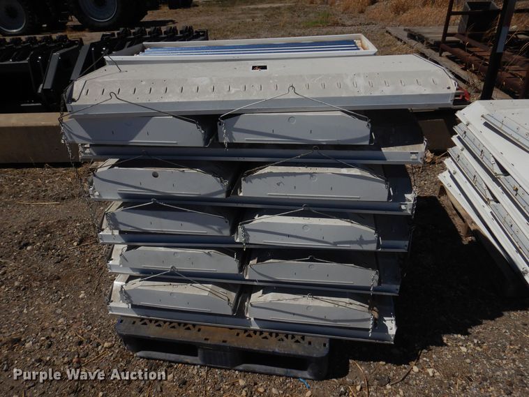 image for item LT9672 Approximately 150 fluorescent light fixtures