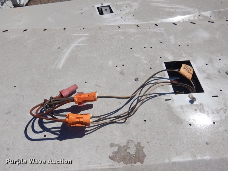 image for item LT9672 Approximately 150 fluorescent light fixtures