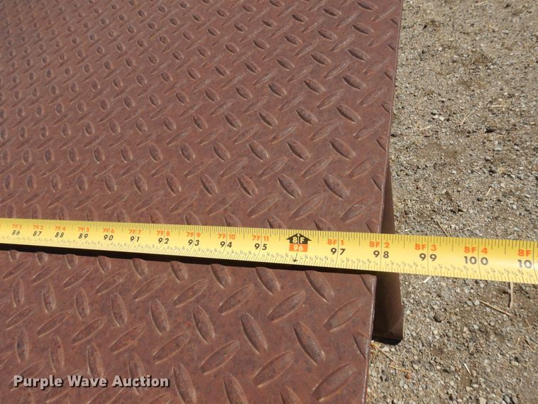 image for item LT9673 Steel ramp