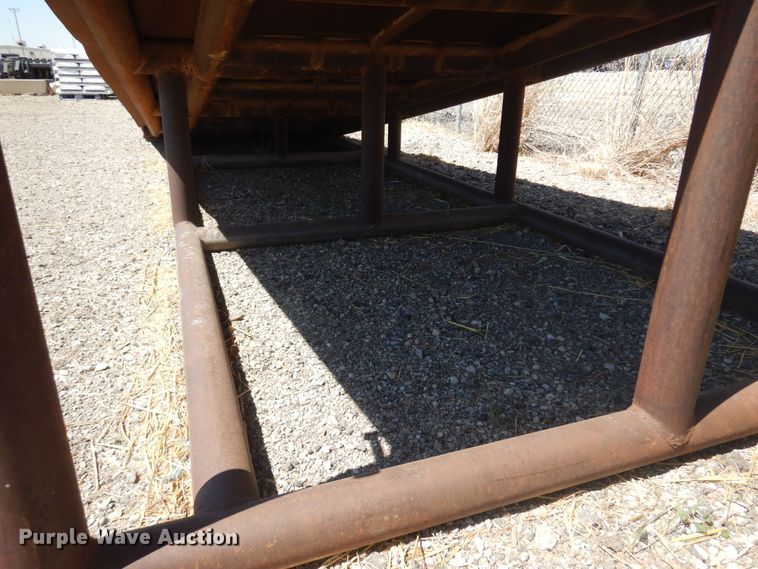 image for item LT9673 Steel ramp