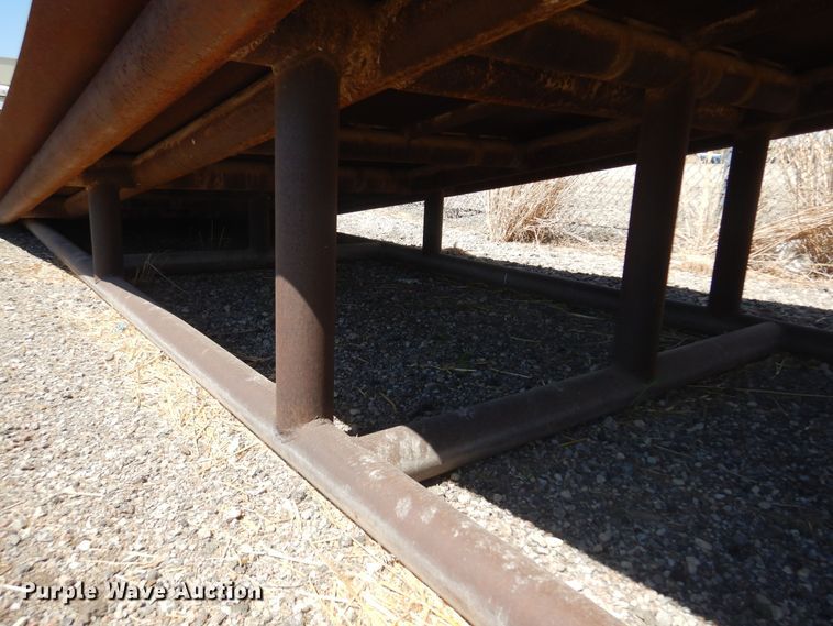 image for item LT9673 Steel ramp