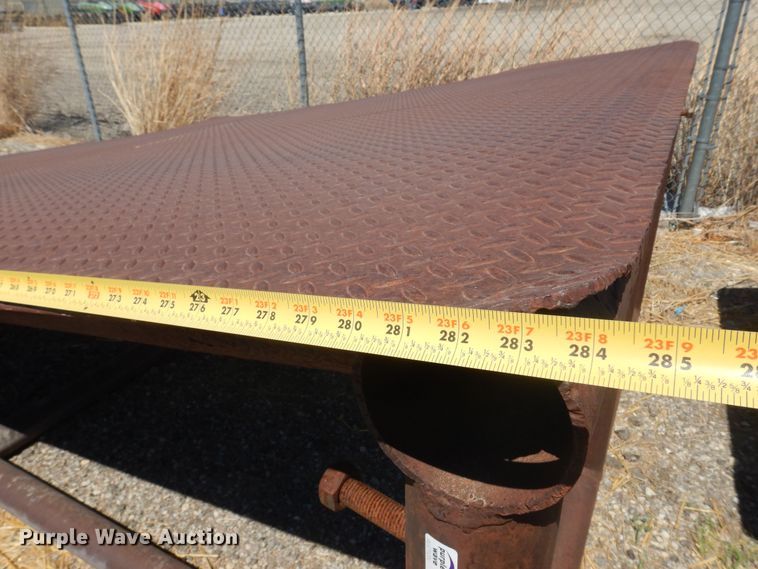 image for item LT9673 Steel ramp