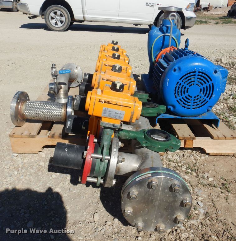 image for item LT9677 Fertilizer pump system