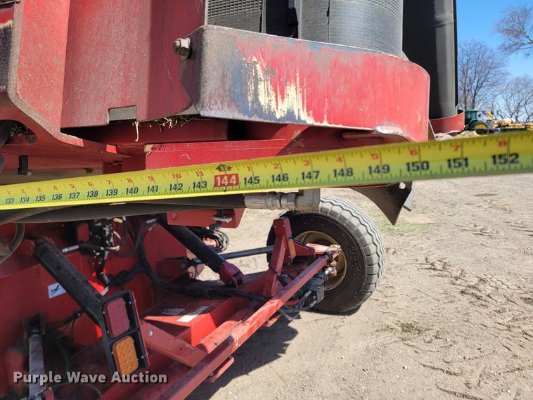 image for item LV9510 H&S Tri-Flex TF6135  hay merger