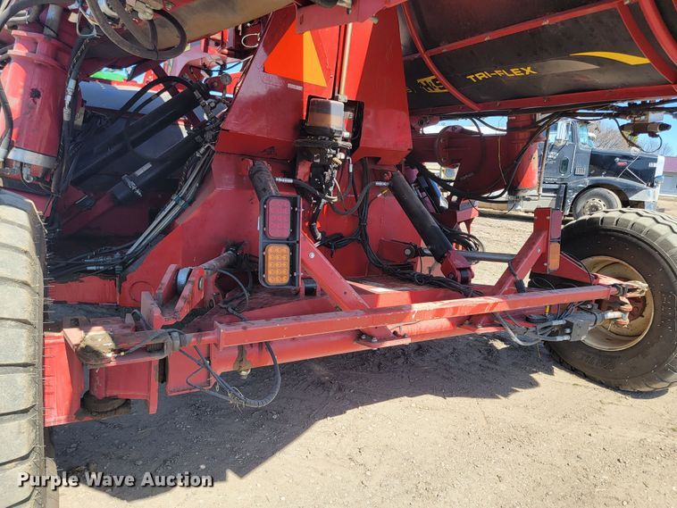 image for item LV9510 H&S Tri-Flex TF6135  hay merger