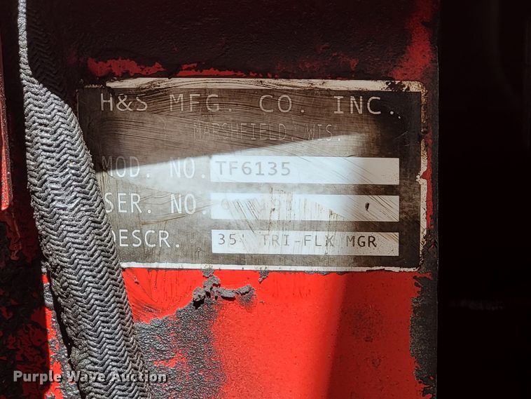 image for item LV9510 H&S Tri-Flex TF6135  hay merger