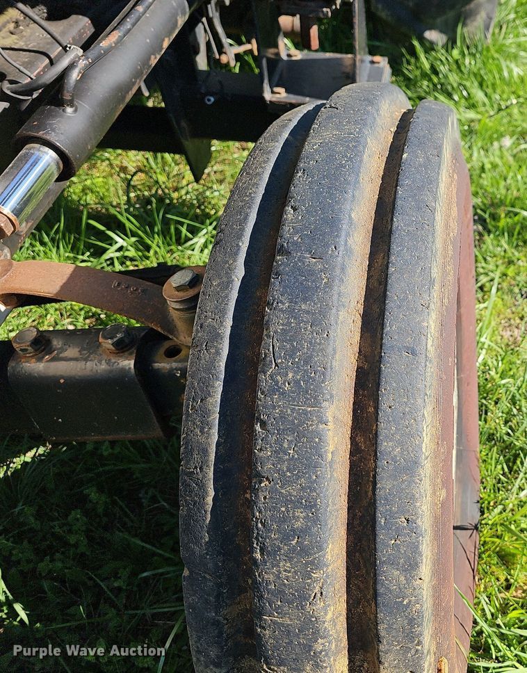 image for item MB9963 Case 1194  tractor