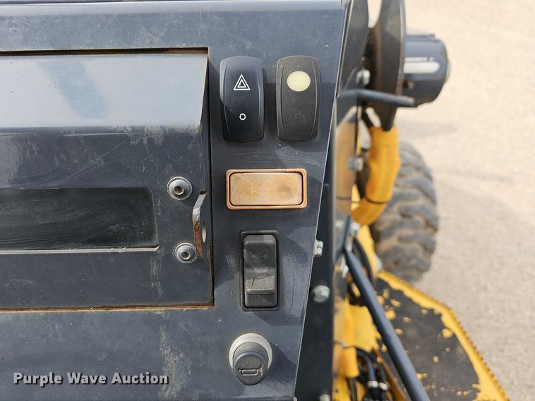 image for item MB9996 2014 John Deere 210K EP  landscape tractor