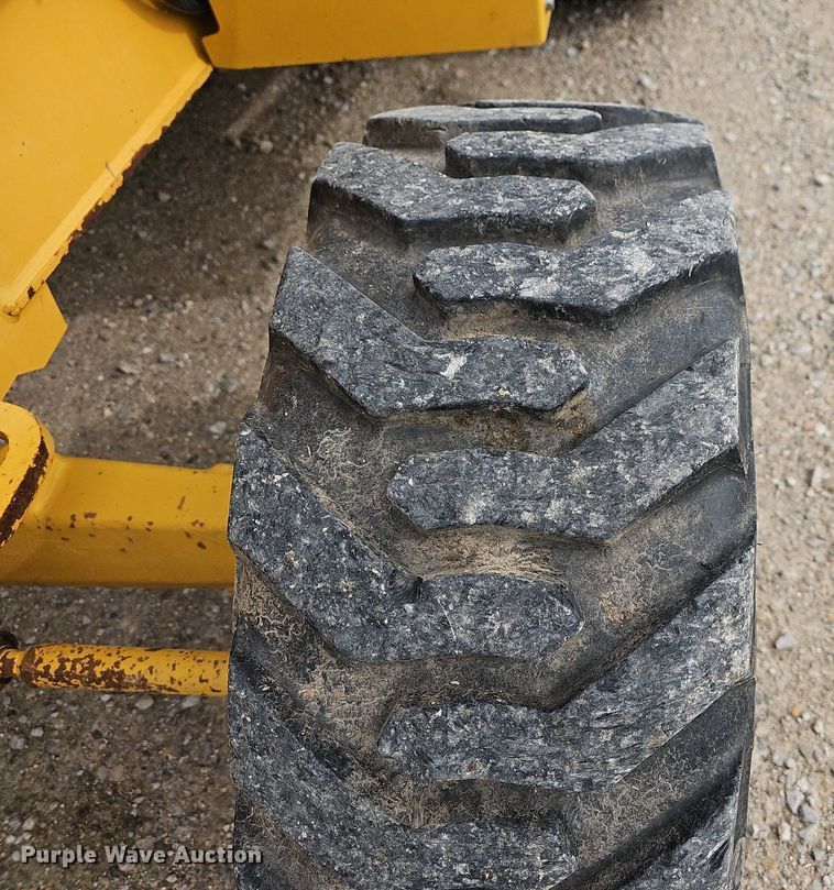 image for item MB9996 2014 John Deere 210K EP  landscape tractor