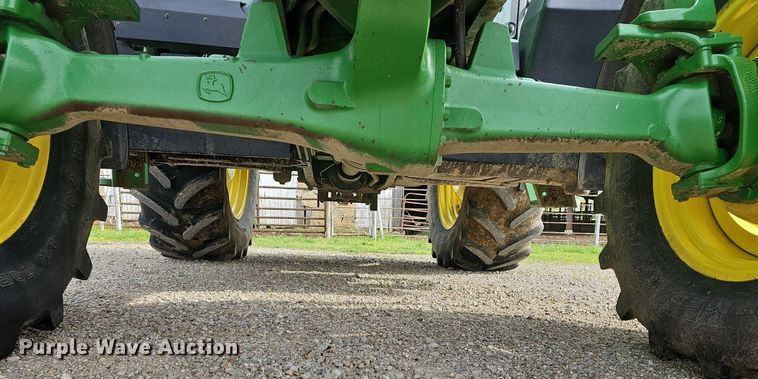 image for item MB9997 2014 John Deere 6115M  MFWD tractor