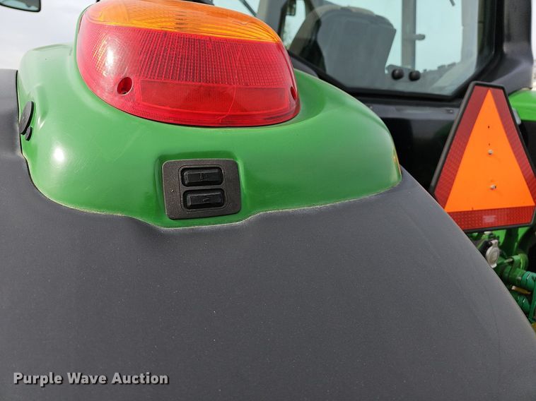 image for item MB9997 2014 John Deere 6115M  MFWD tractor