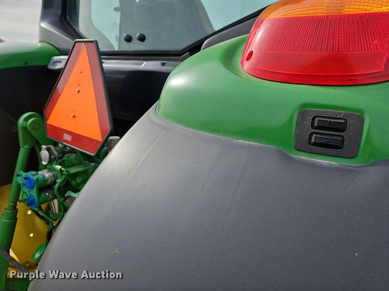 image for item MB9997 2014 John Deere 6115M  MFWD tractor