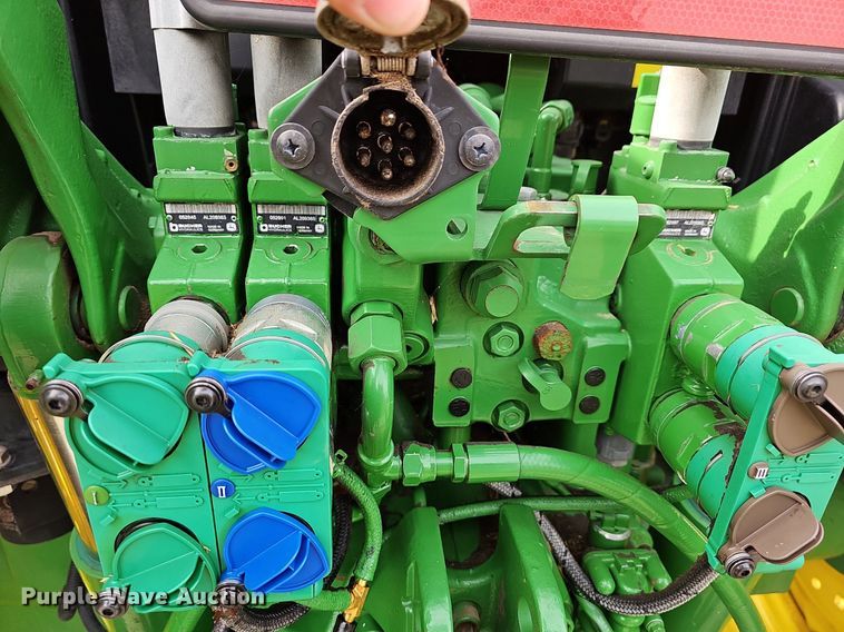 image for item MB9997 2014 John Deere 6115M  MFWD tractor