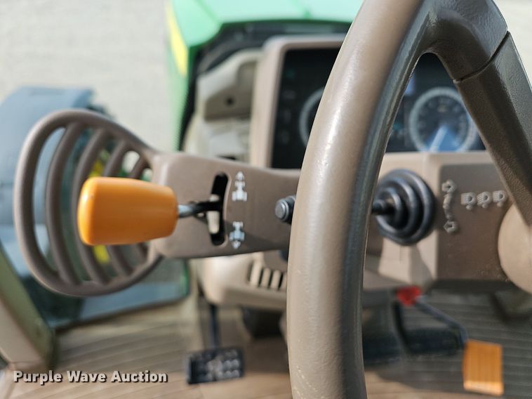 image for item MB9997 2014 John Deere 6115M  MFWD tractor