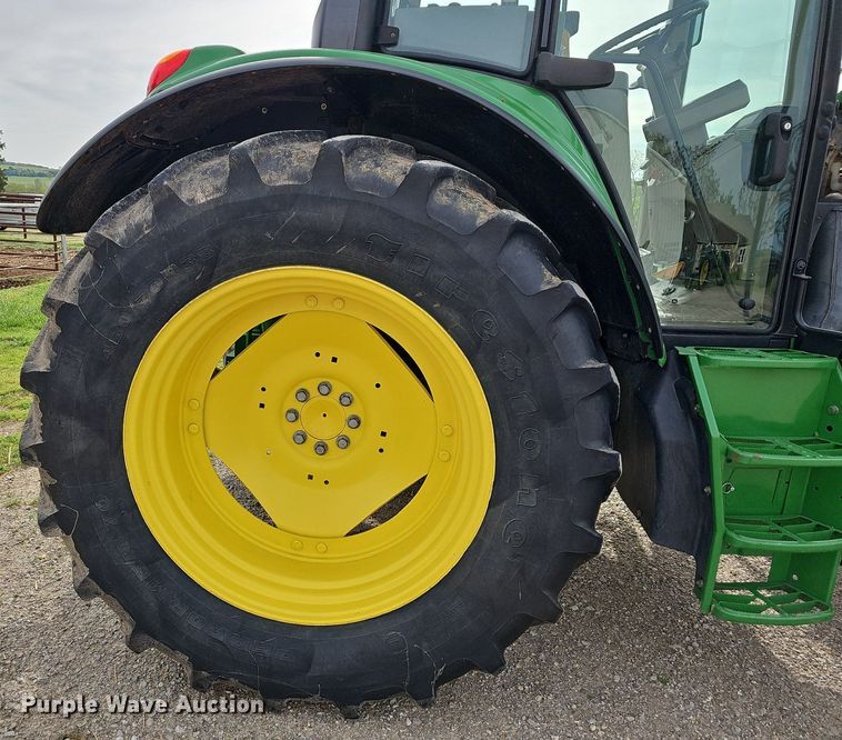 image for item MB9997 2014 John Deere 6115M  MFWD tractor