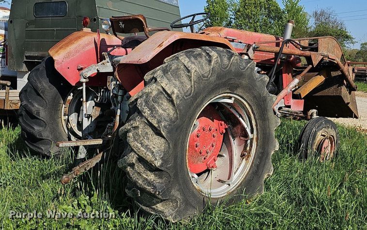 image for item MB9999 Massey Ferguson 90  tractor