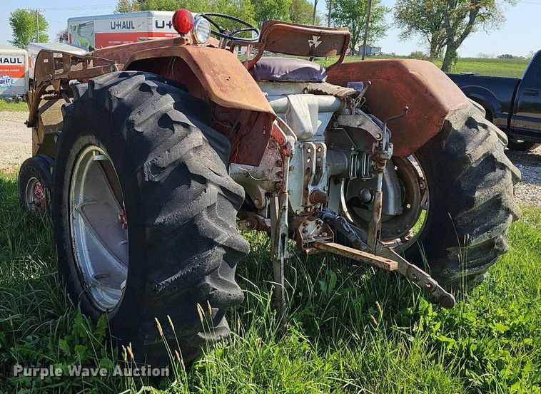 image for item MB9999 Massey Ferguson 90  tractor