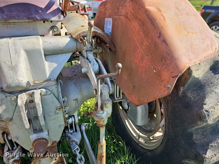 image for item MB9999 Massey Ferguson 90  tractor