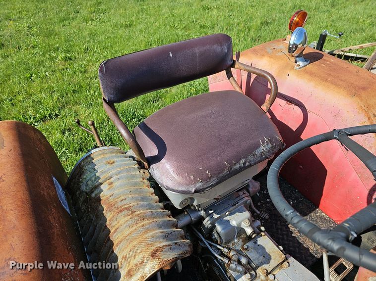image for item MB9999 Massey Ferguson 90  tractor