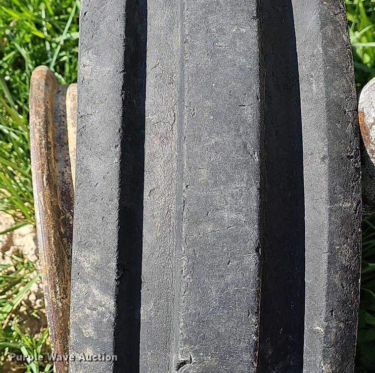 image for item MB9999 Massey Ferguson 90  tractor