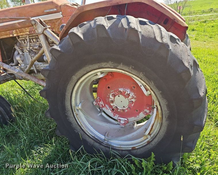 image for item MB9999 Massey Ferguson 90  tractor