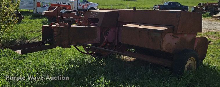 image for item MC9001 Massey Ferguson 120  small square baler