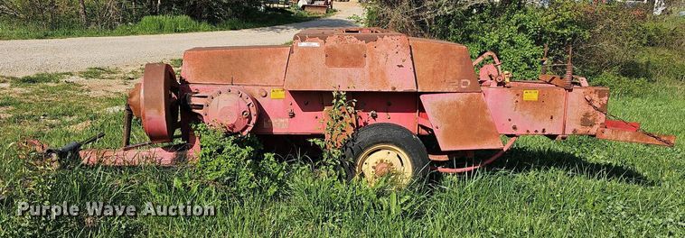 image for item MC9001 Massey Ferguson 120  small square baler