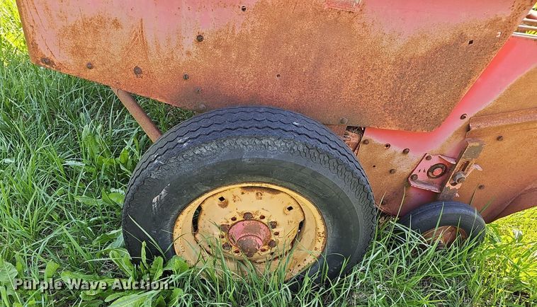 image for item MC9001 Massey Ferguson 120  small square baler