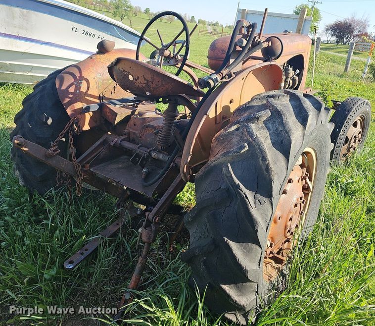 image for item MC9003 Allis Chalmers  tractor