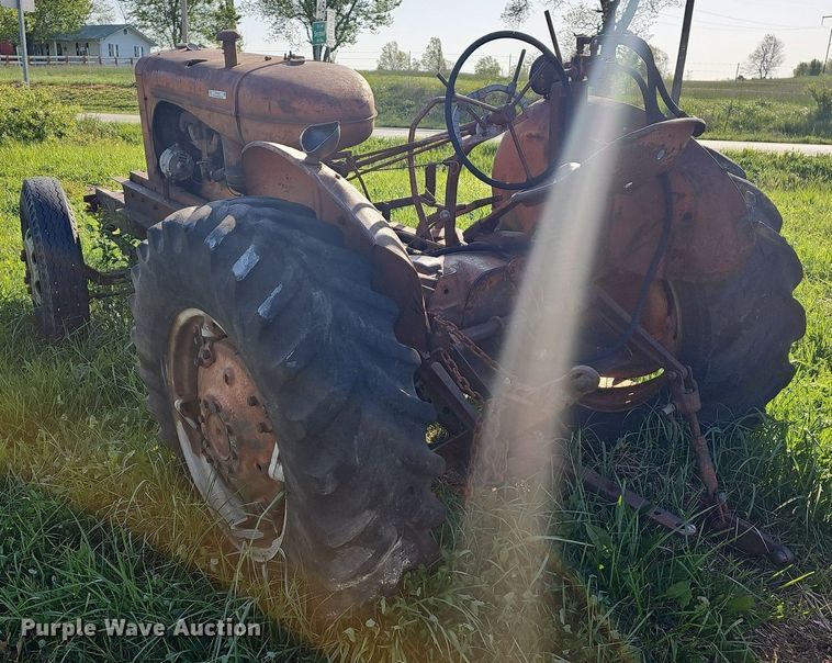image for item MC9003 Allis Chalmers  tractor
