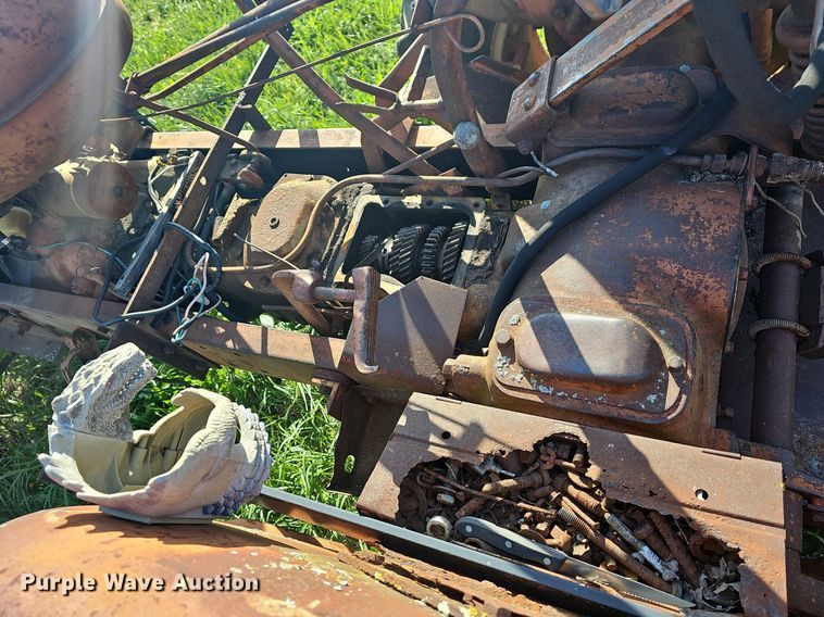 image for item MC9003 Allis Chalmers  tractor