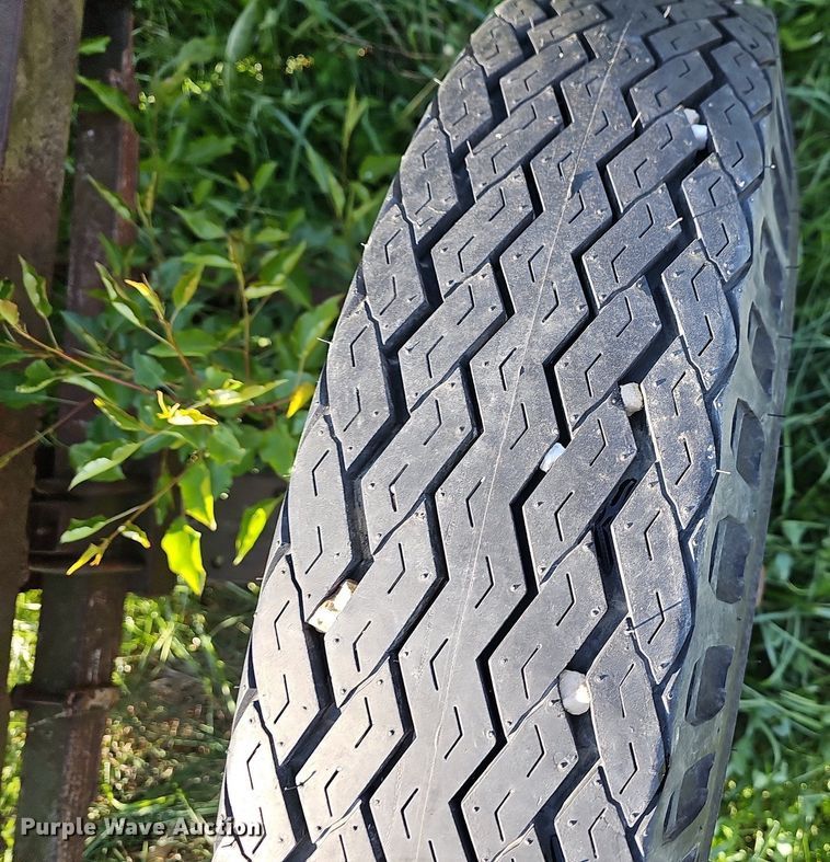 image for item MC9003 Allis Chalmers  tractor