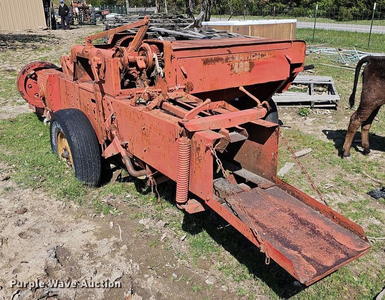 image for item MC9006 International 430  small square baler