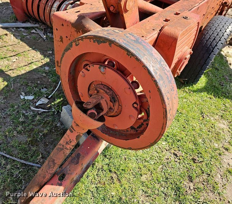 image for item MC9006 International 430  small square baler