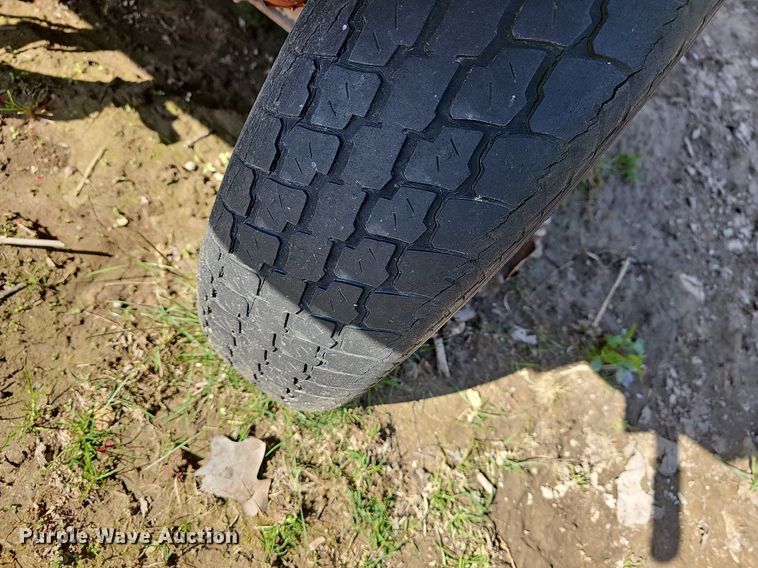 image for item MC9006 International 430  small square baler