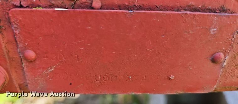 image for item MC9006 International 430  small square baler