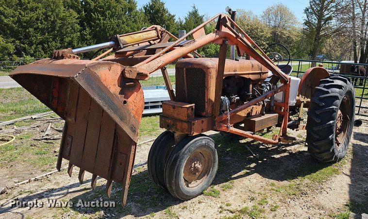 image for item MC9007 Allis Chalmers  tractor