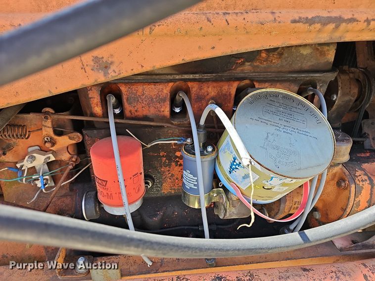 image for item MC9007 Allis Chalmers  tractor