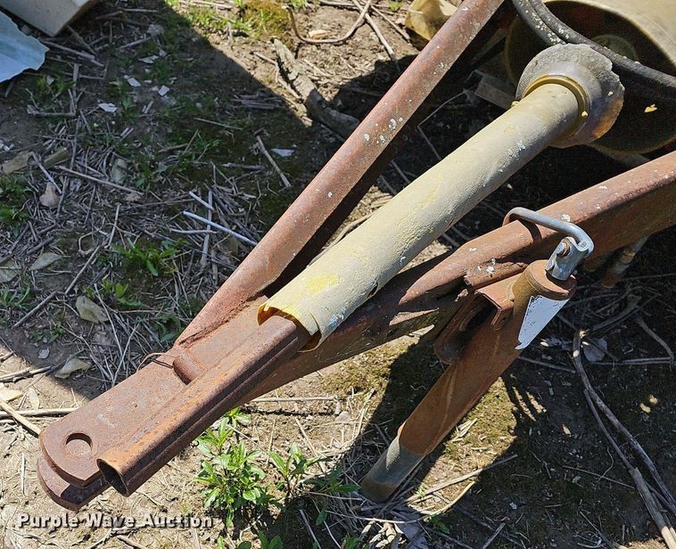 image for item MC9008 Krone  round baler