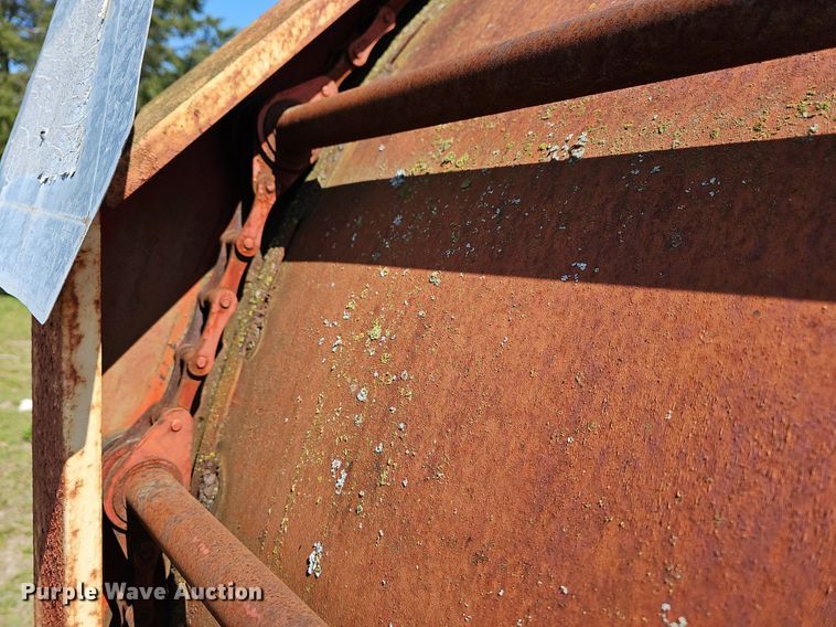 image for item MC9008 Krone  round baler