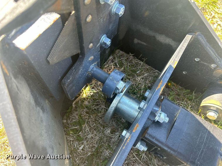 image for item MC9877 2023 Wolverine SBM-12-72W  skid steer sickle mower