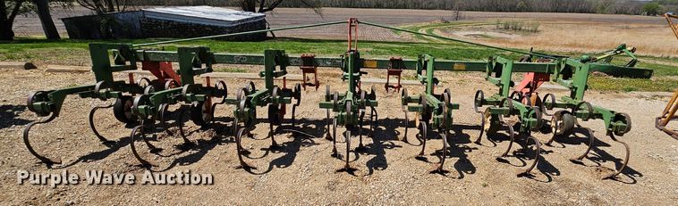 image for item MI9508 (2) Glencoe row crop cultivators