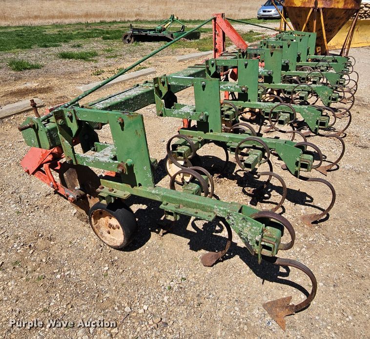 image for item MI9508 (2) Glencoe row crop cultivators