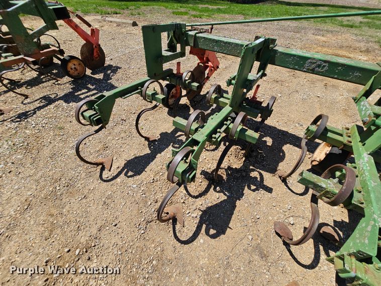 image for item MI9508 (2) Glencoe row crop cultivators
