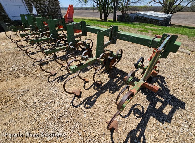 image for item MI9508 (2) Glencoe row crop cultivators