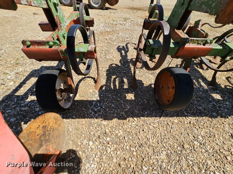 image for item MI9508 (2) Glencoe row crop cultivators