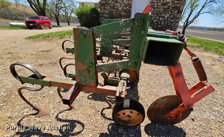 image for item MI9508 (2) Glencoe row crop cultivators