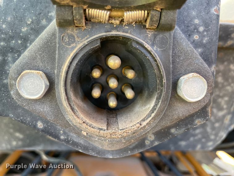 image for item MM9488 1994 Ford 7740  tractor